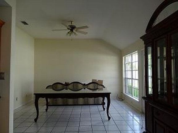 3rd image of 1114 E San Marcelo Blvd