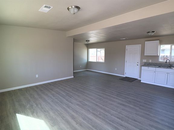 5th image of 203 N Gene Ave