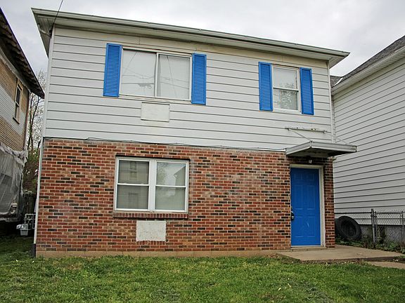 3rd image of 527 Herbert St APT C