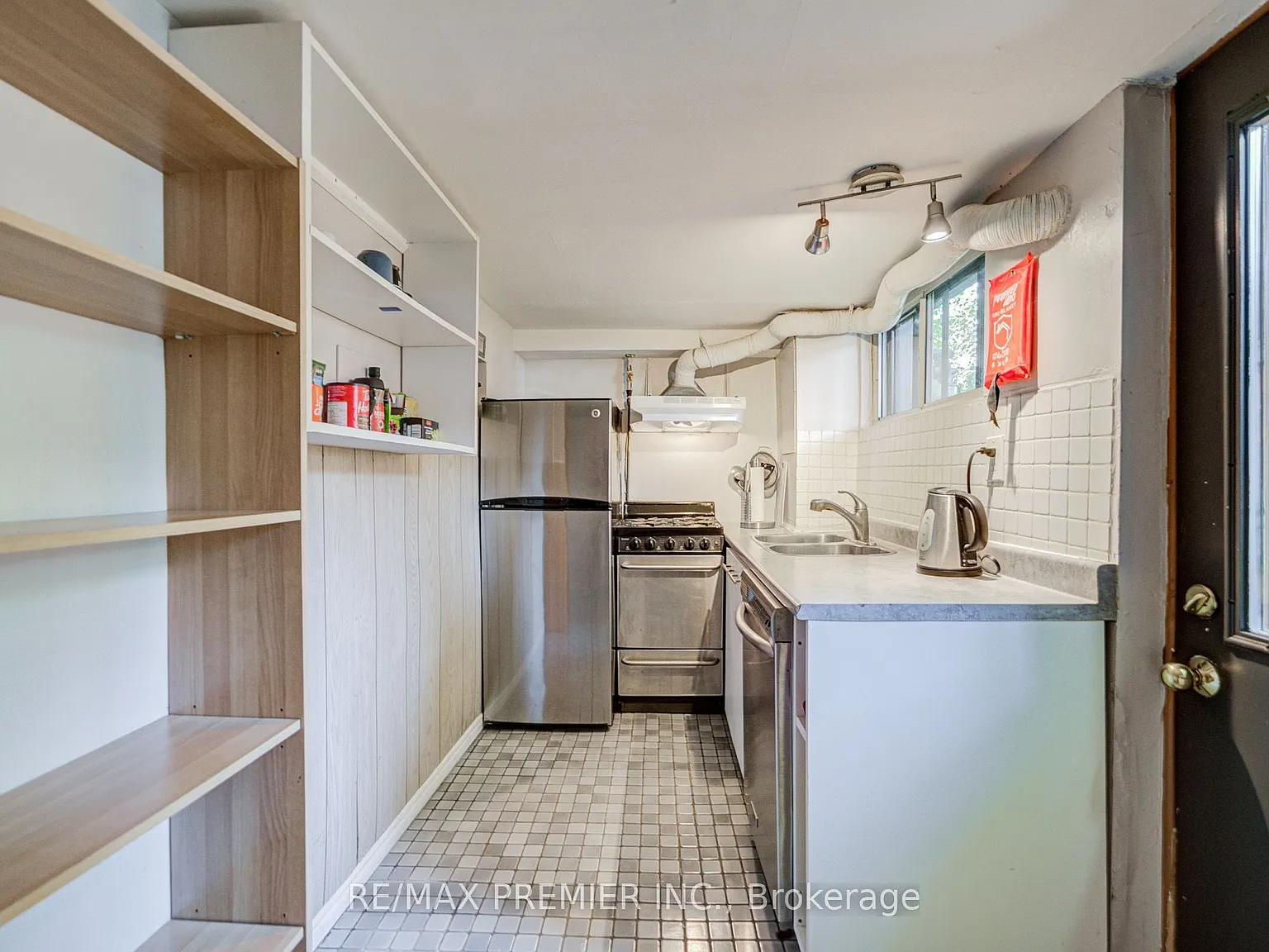1 bed, $1,995 — Photo 2