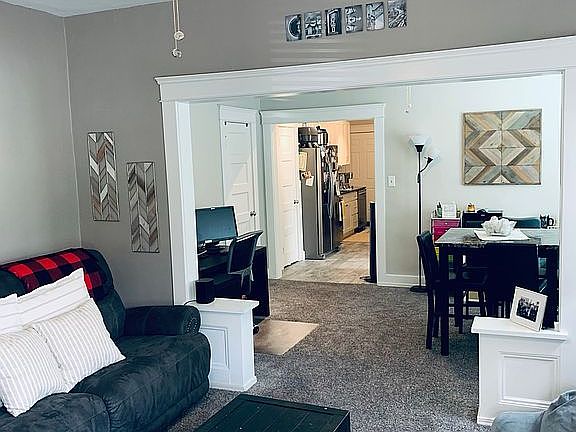 3rd image of 1265 Fry Ave