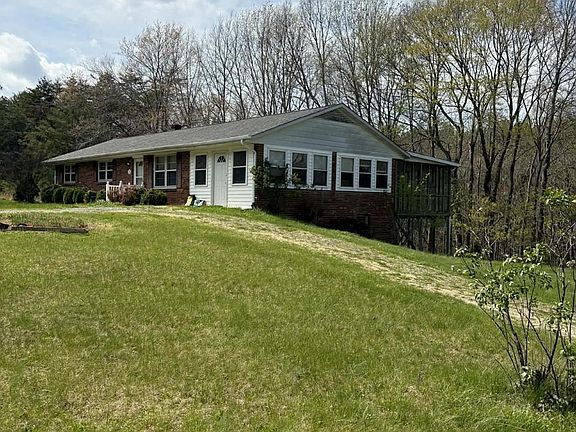 4th image of 1796 Owens Mill Rd
