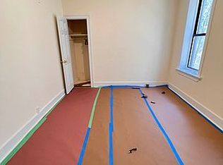35-20 35th St #24B, Astoria, NY 11106