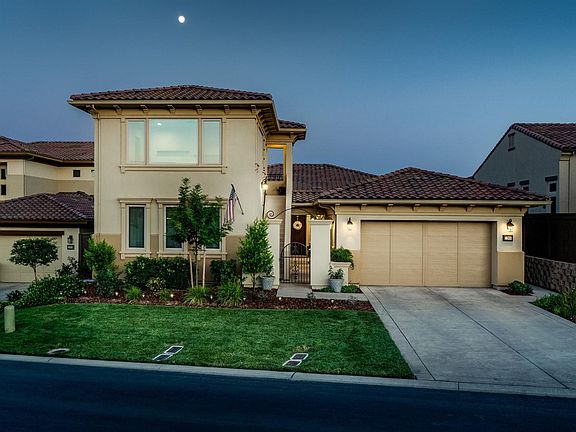3rd image of 1268 Van Gogh Dr