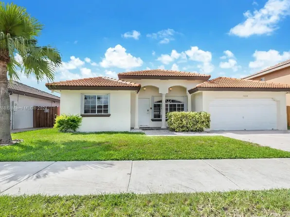14236 SW 164th Ter, Miami, FL 33177