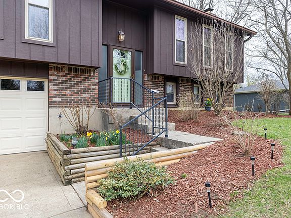 2nd image of 615 Shady Creek Dr