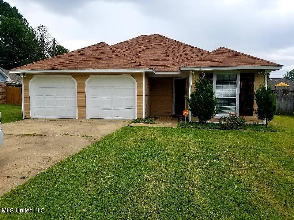 1st image of 119 Holmar Dr