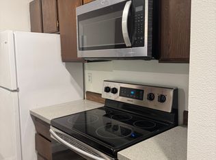 8723 SW Brightfield Cir, Portland, OR 97223