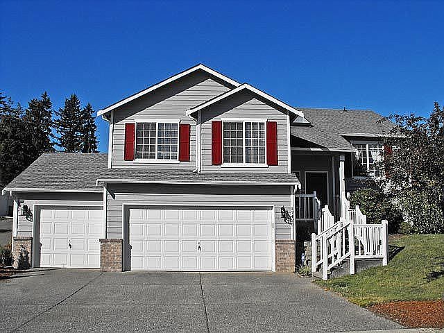 Front of Home - Newly Painted with six bedrooms!
