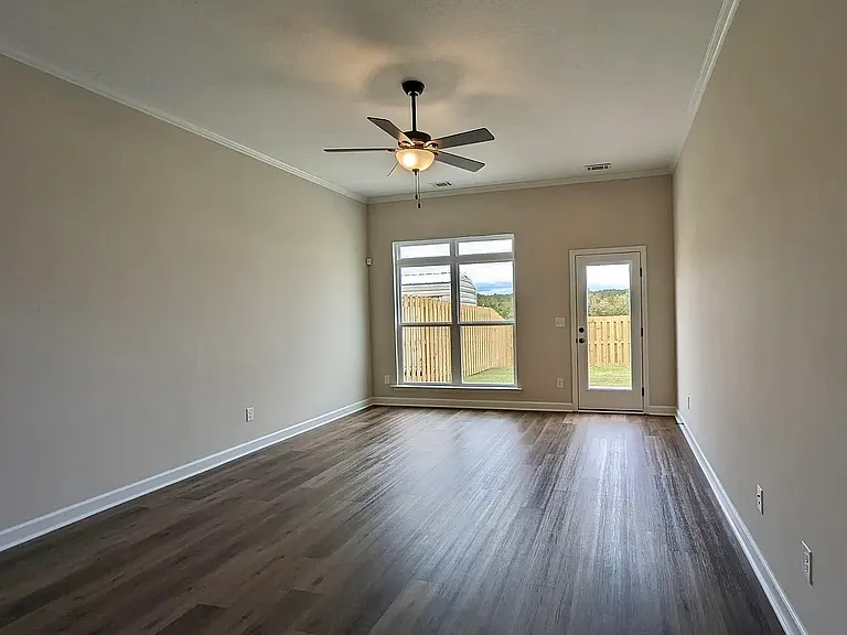 3633 Finley Ct — Photo 15