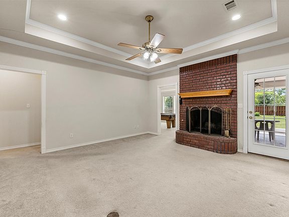3rd image of 23008 Whispering Meadow Dr