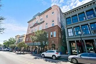 21 N Front St — Photo 2