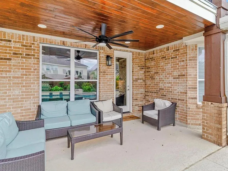 2211 Mad River Ln — Photo 39