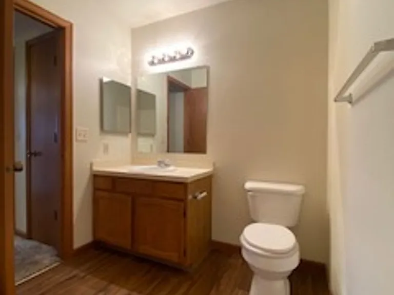 204 Stonewall Ct — Photo 14