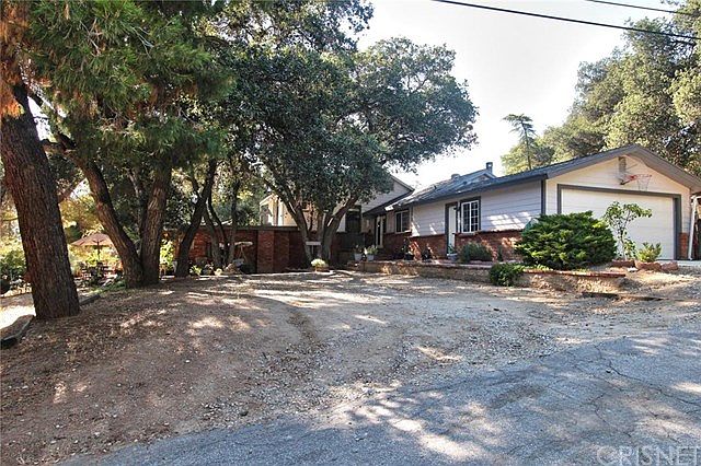 1st image of 15709 Calle El Capitan
