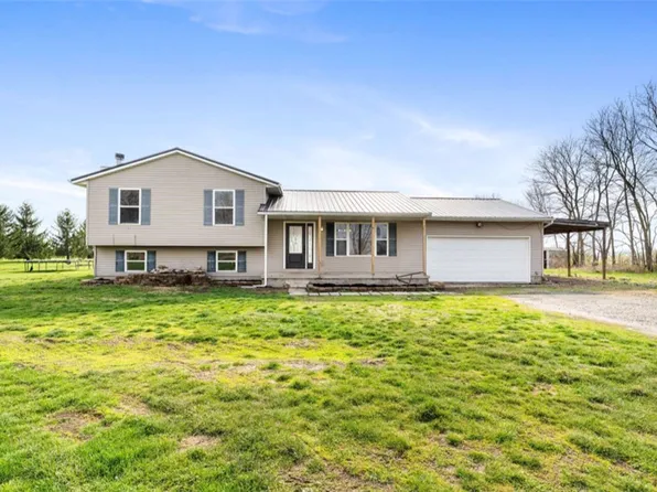 3363 Powers Rd, Jamestown, OH 45335