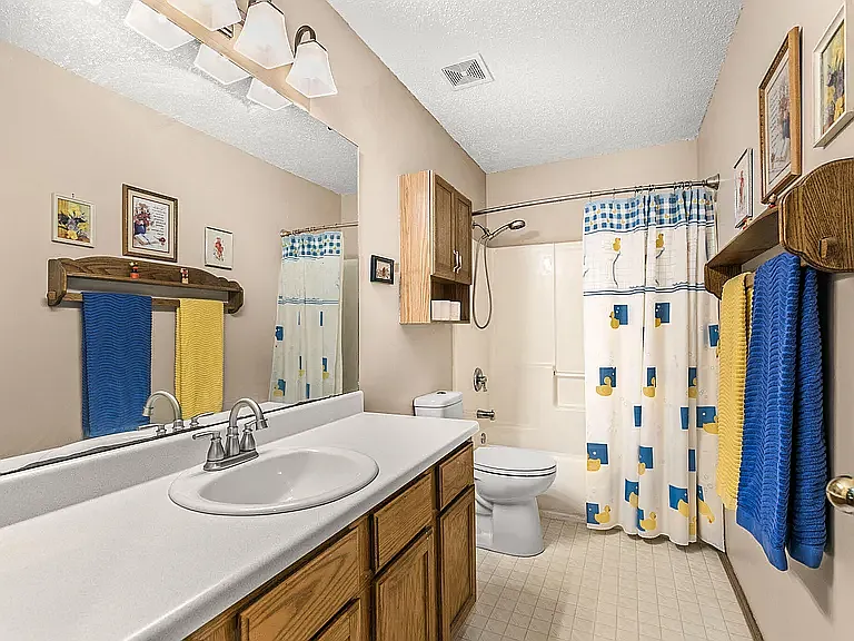 3957 W Wayland St — Photo 12