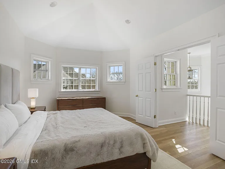 147 Holly Hill Ln #9 — Photo 13