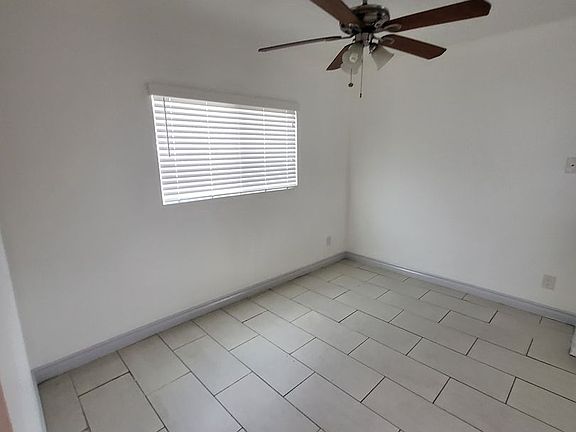 4th image of 411 E 97th St APT 8