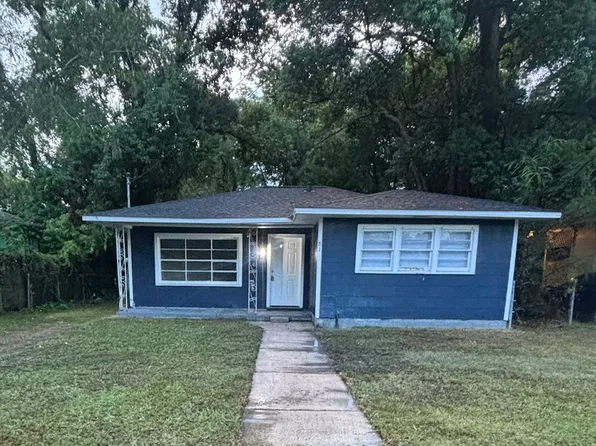 81 Lefevre St, Mobile, AL 36607