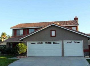 29571 Gold Buckle Rd, Highland, CA 92346