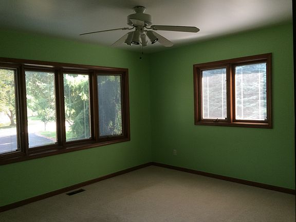 5th image of 1159 S Tennyson Dr