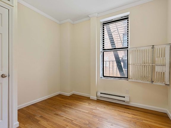5th image of 205 W 109th St #5R2