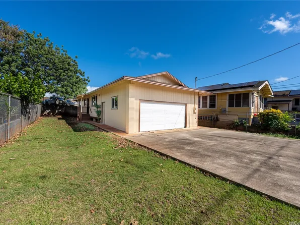 54 Muliwai Ave, Wahiawa, HI 96786