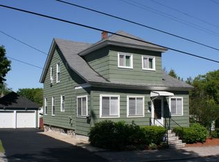 85 Sayles St, Lowell, MA 01851