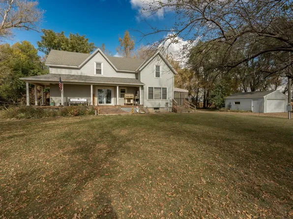 7448 NW 40th St, Owatonna, MN 55060