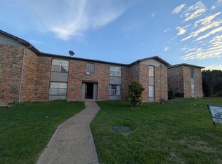 8038 Cambridge Cir #A, Fort Worth, TX 76108