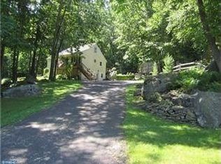 1636 Haywood Rd, Perkiomenville, PA 18074