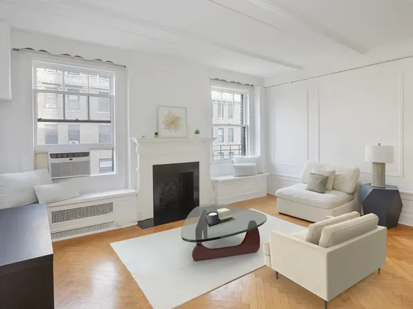 140 West 71st Street image 1 of 7