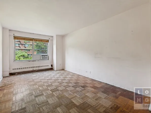 455 Fdr Drive image 1 of 15