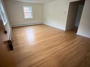 1044 Walnut St APT 2, Lemoyne, PA