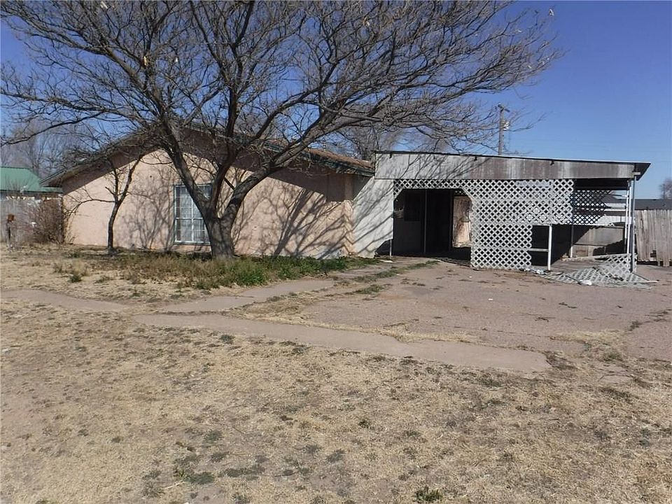 1st image of 915 E Fir Ave