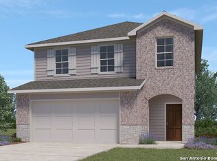 161 Honors St, Floresville, TX 78114