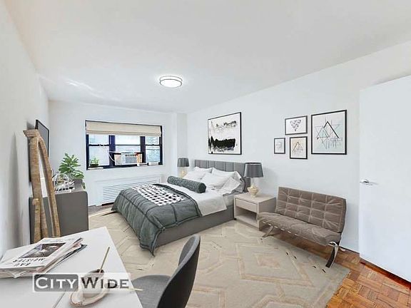 4th image of 165 E 35th St #9N