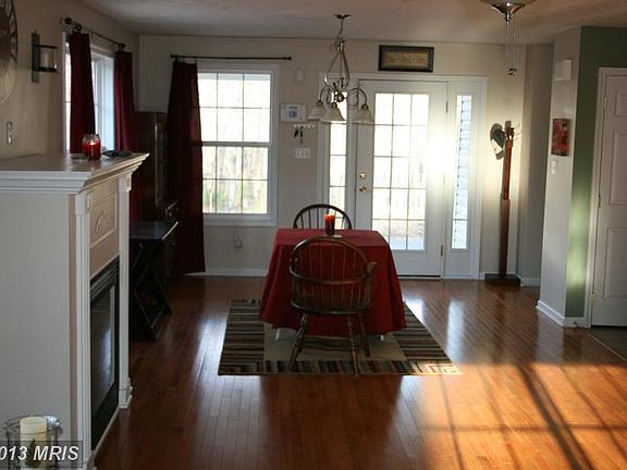 5th image of 301 Winchester Dr