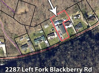 2287 Left Fork Blackberry Rd, Ransom, KY 41558