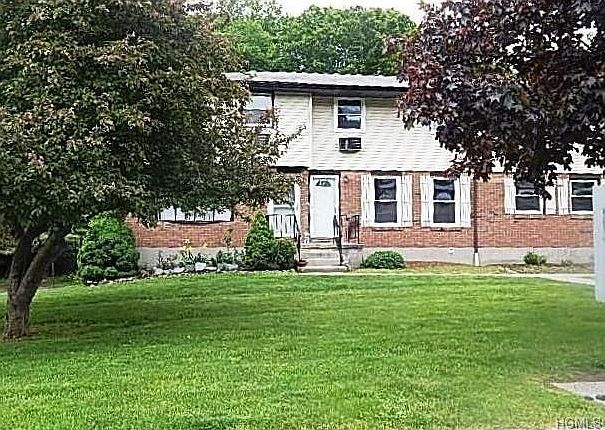 1st image of 101 Parr Meadow Dr