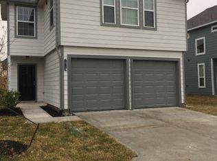 10107 Berrypatch Ln, Tomball, TX 77375