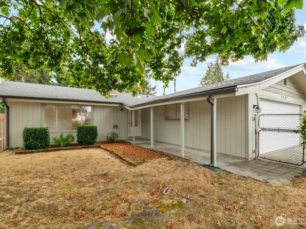 7537 12th Avenue NE, Olympia, WA 98516