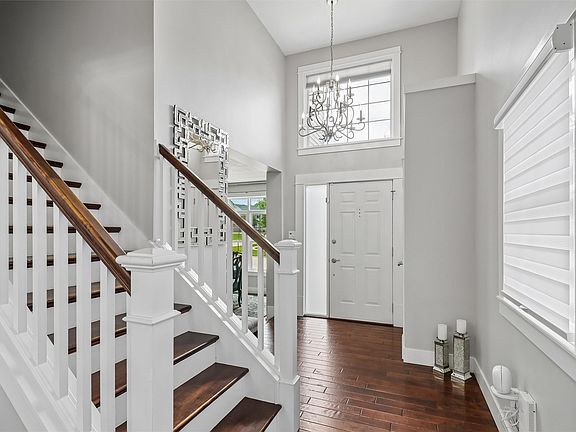 4th image of 531 77th St