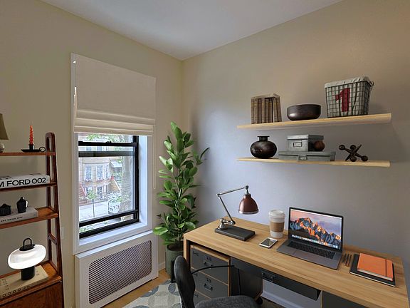 5th image of 472 Irving Ave #3