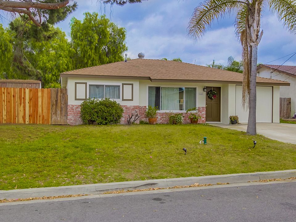 1st image of 642 La Sierra Dr