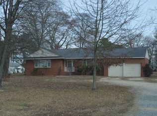 2914 Hawkins Ave, Sanford, NC 27330