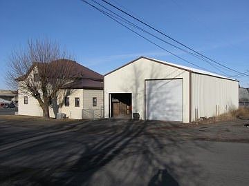2nd image of 1239 Morgan St