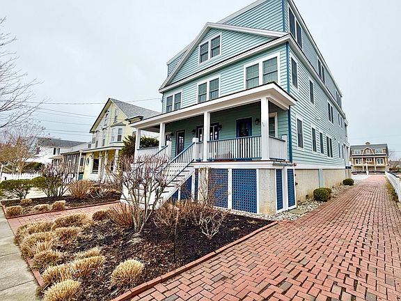 2nd image of 232 Windsor Ave #5