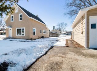 N1241 Walnut Rd, Pell Lake, WI 53128